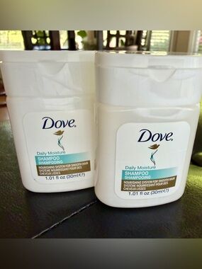 NEW Pack of 12 Dove Daily Moisture Travel Size Shampoo 1.01oz bottles